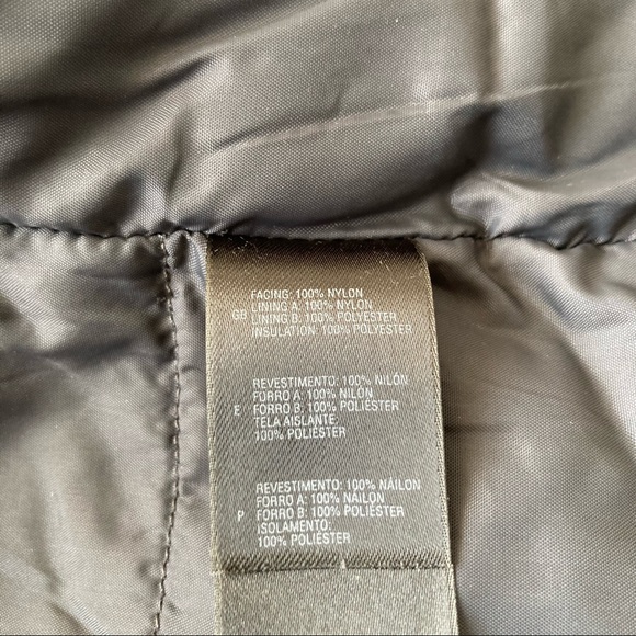 NWOT The North Face insulated jacket. - Picture 4 of 5